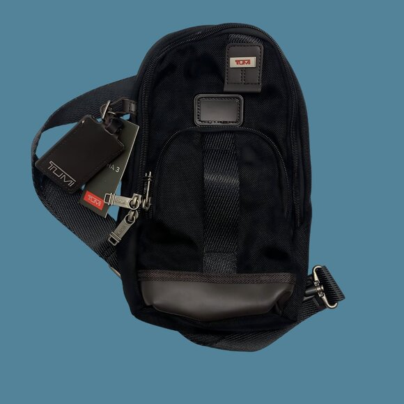 Tumi Alpha Bravo Compact Shoulder Bag|Chest Pack - Picture 1 of 5
